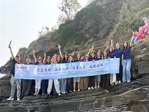 Ziua MIGO GLASS Team Building pe insula Lingshan