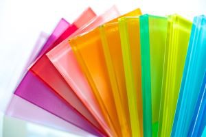 Sticlă stratificată de siguranță colorată