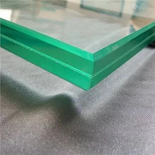 Sticlă laminată transparentă/colorată